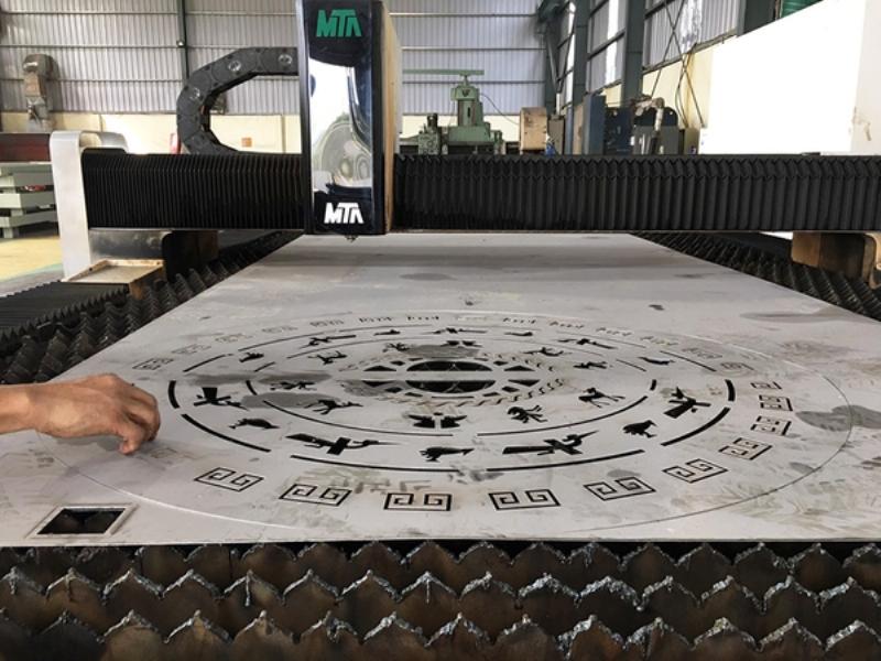 Hoa văn CNC cắt bằng inox