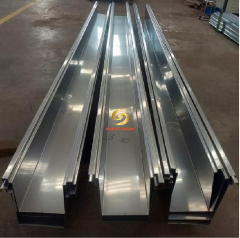 Giá máng inox 304 bền đẹp