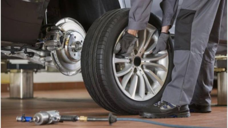Các phương pháp sửa chữa lốp xe ô tô vá dùi và vá trong