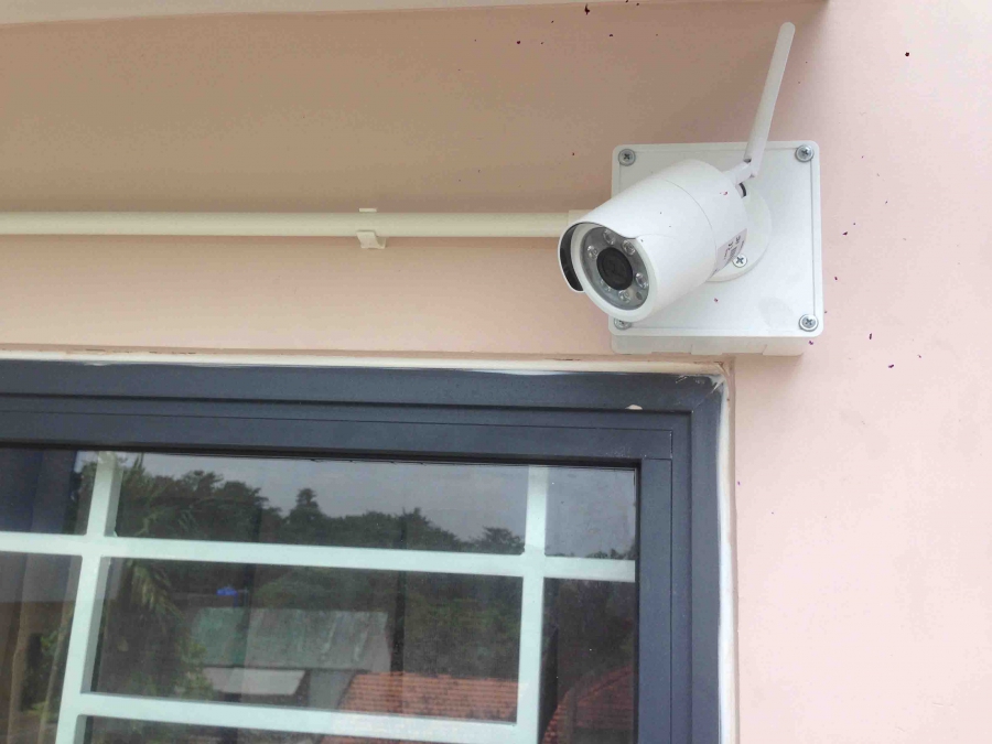 Hướng Dẫn Lắp Đặt Camera Wifi Cho Nhà Dân: Bảo Vệ An Ninh Gia Đình